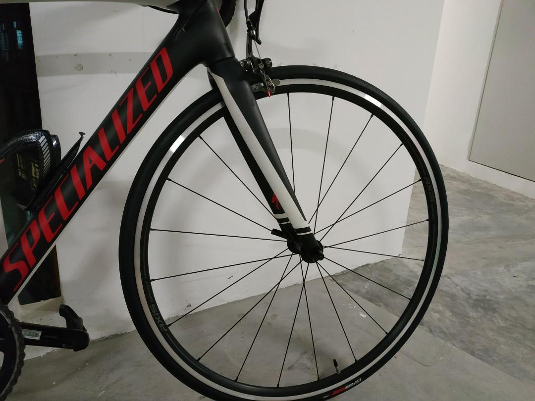 axis road bike wheels
