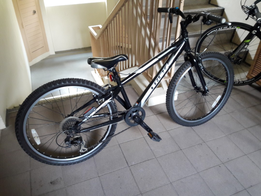 2015 trek sales mt 200