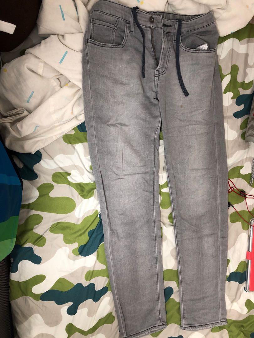 uniqlo sweatpant jeans