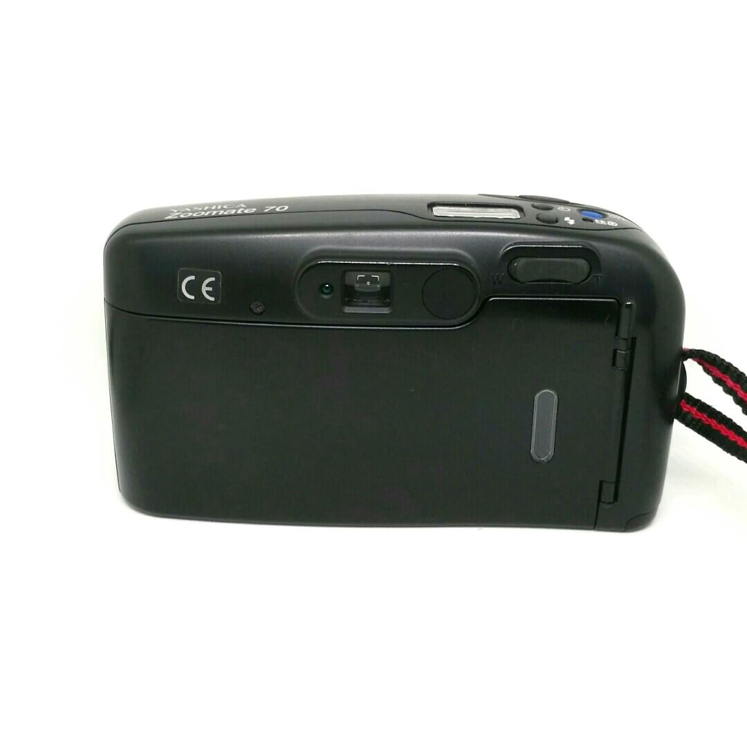 Yashica Zoomate 70 35mm Film Camera AA Batteries, Photography