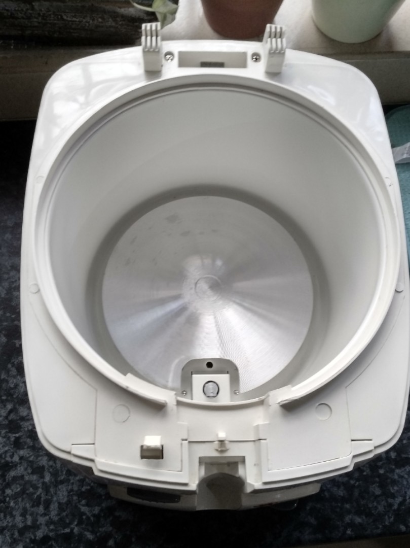 Elba Deep Fryer, TV & Home Appliances, Kitchen Appliances, Fryers on