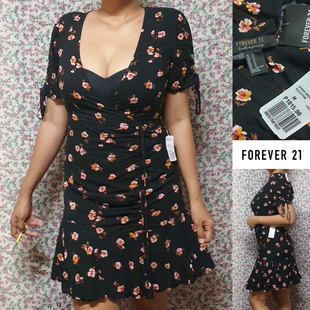 Black floral online dress forever 21