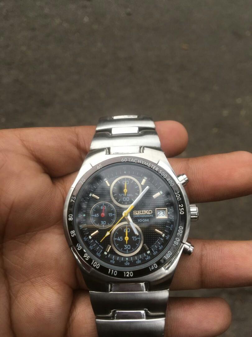 Jam seiko chronograph bekas Fesyen Pria Jam Tangan di Carousell