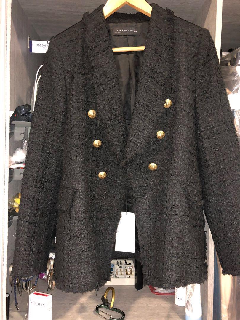 black coat with gold buttons zara