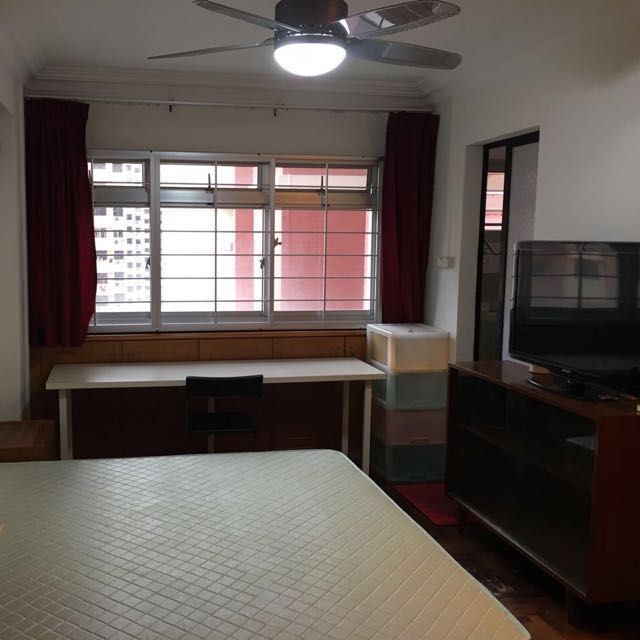 *Master Bed Room near tiong bahru rent on 1 Dec, Property, Rentals