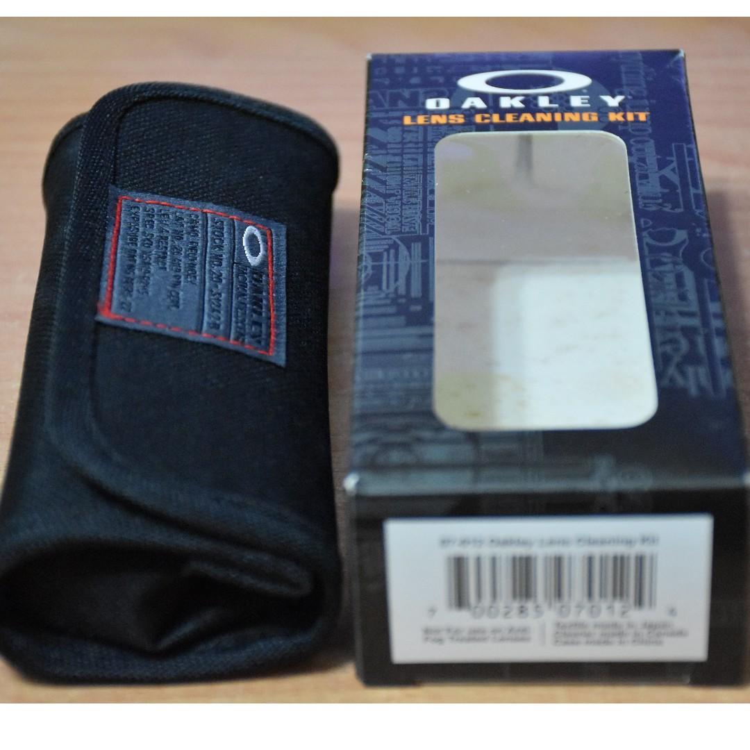 Oakley glasses cleaning kit hot sale