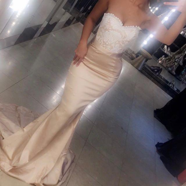 Portia Scarlett Brand New Glamour Gown Blush Or Champagne Doll