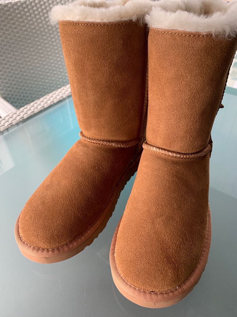 UGG Winter Boots ( Size UK 5 / US 7 