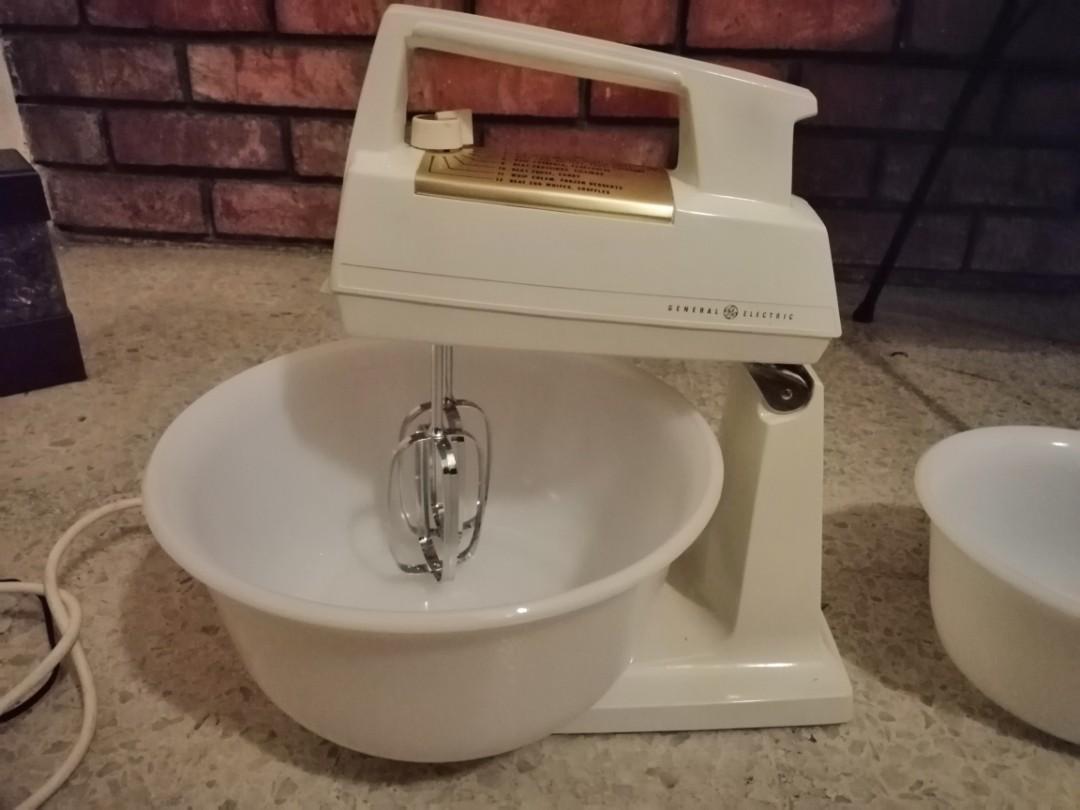 Vintage General Electric Stand Mixer, Furniture & Home Living, Home