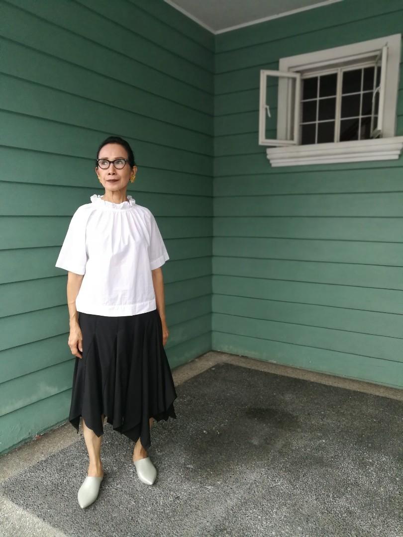 Summer Sale Atsuro Tayama A T Black Uneven Wool Midi Skirt Women S Fashion Bottoms Skirts On Carousell