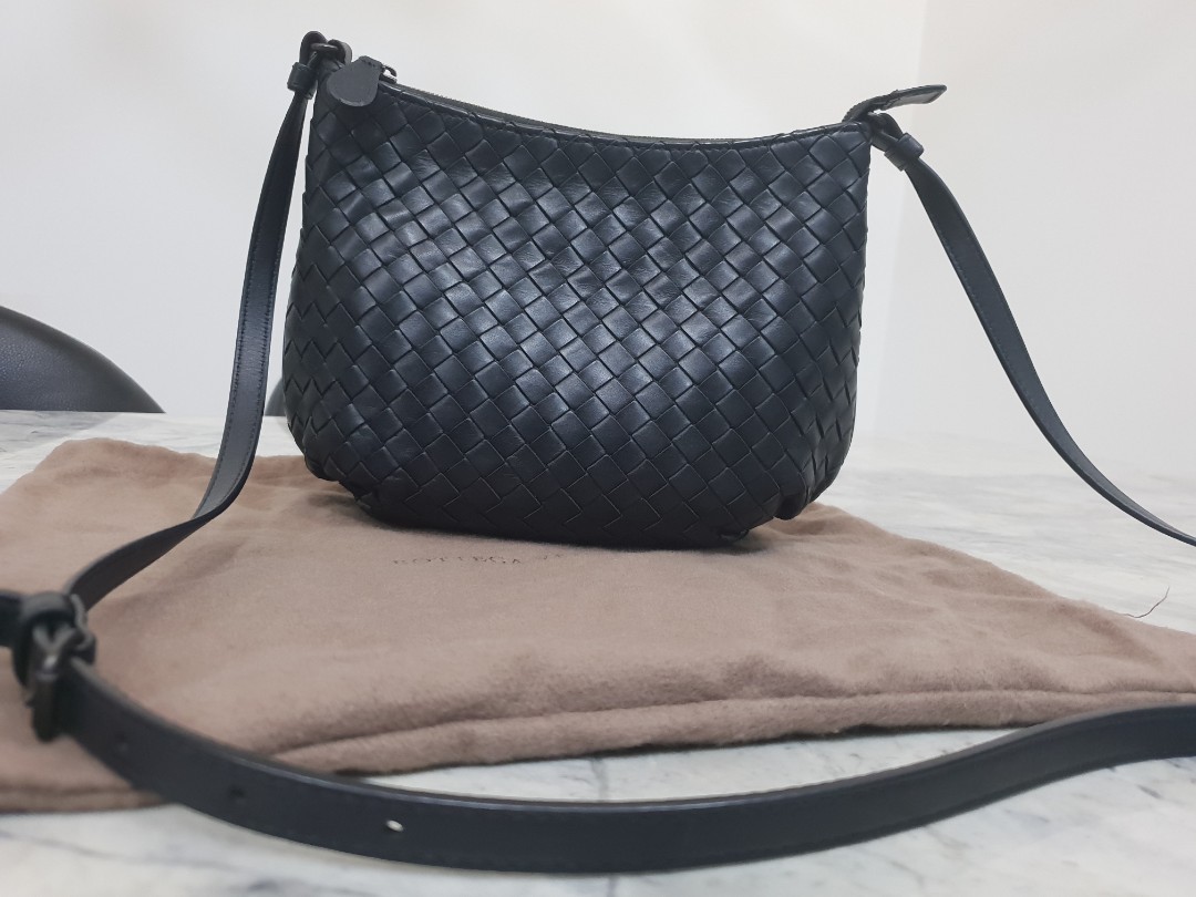 bottega sling
