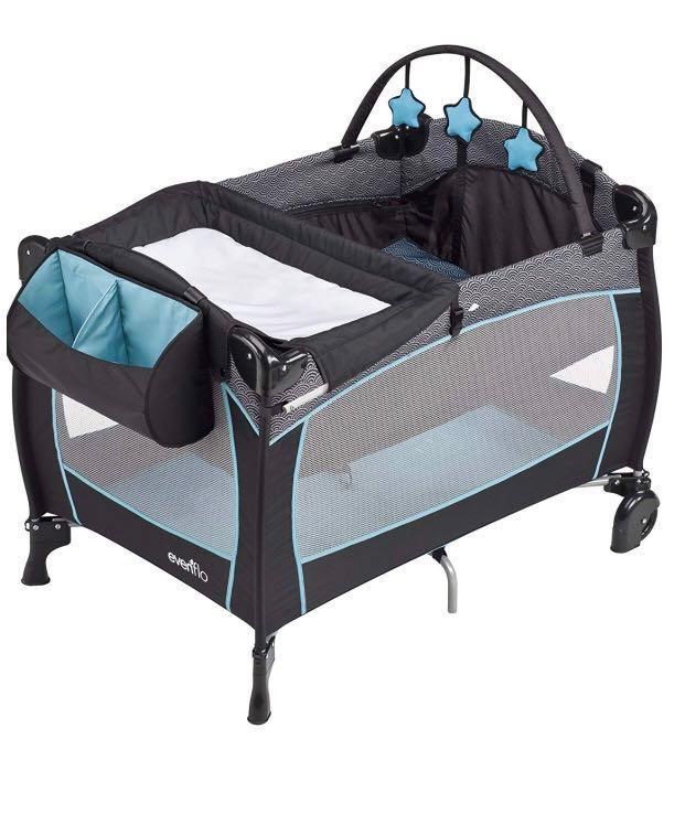 BRAND NEW Evenflo Portable Babysuite Deluxe Playard Playpen