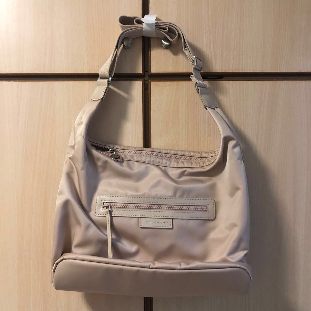 Cleaning Longchamp Nylon Bag IUCN Water