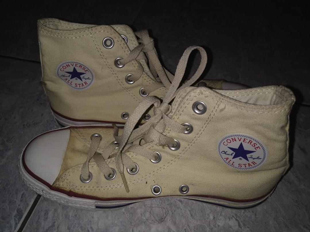 converse all cream
