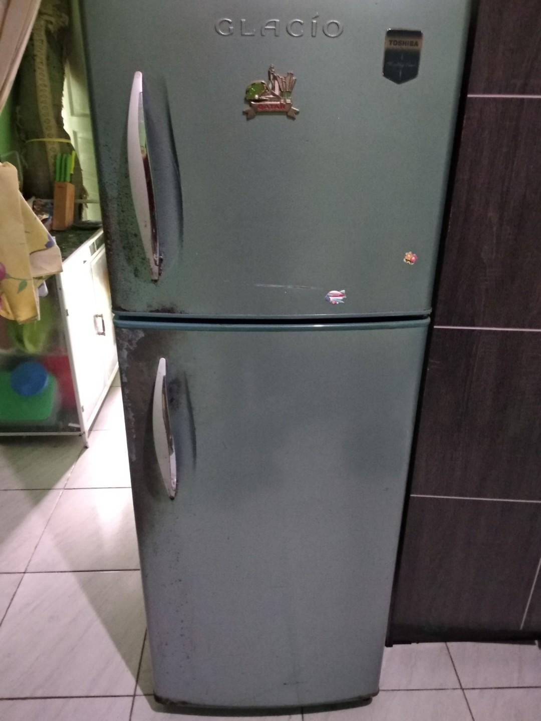 Kulkas Toshiba Glacio 2 Tu Elektronik Lainnya Di Carousell
