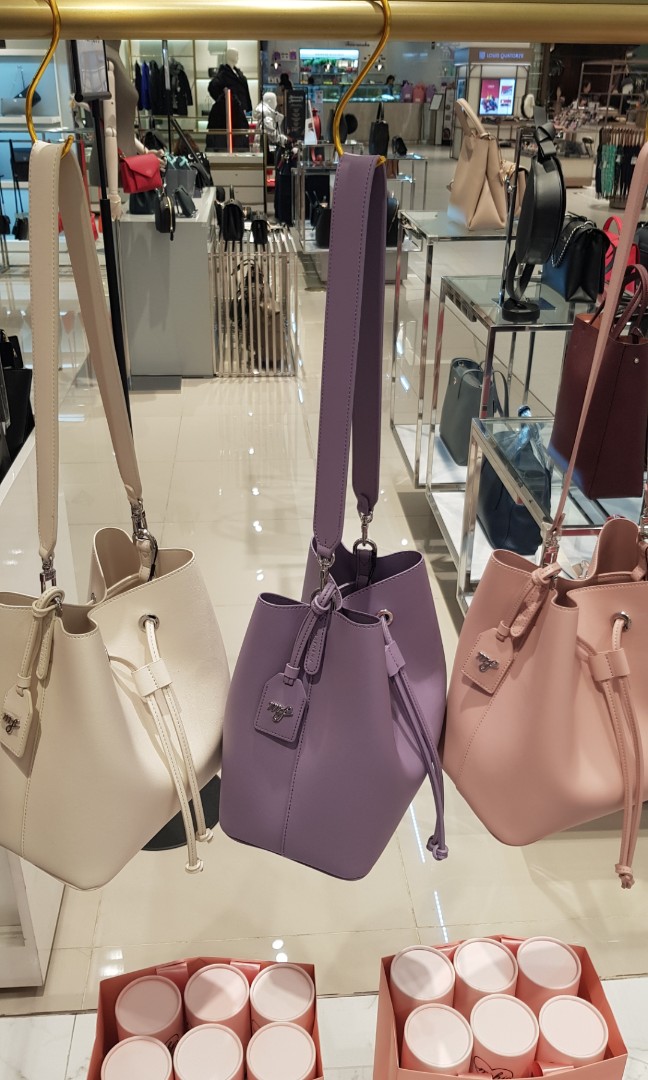 marhen j store in singapore