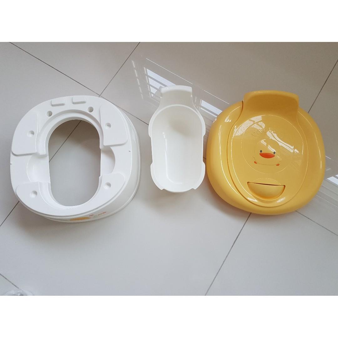 Piyo Piyo Multi-functional Delux Trainer Potty Box, Babies & Kids ...