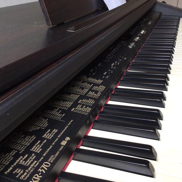 Roland Digital Intelligent Piano, Hobbies & Toys, Music & Media
