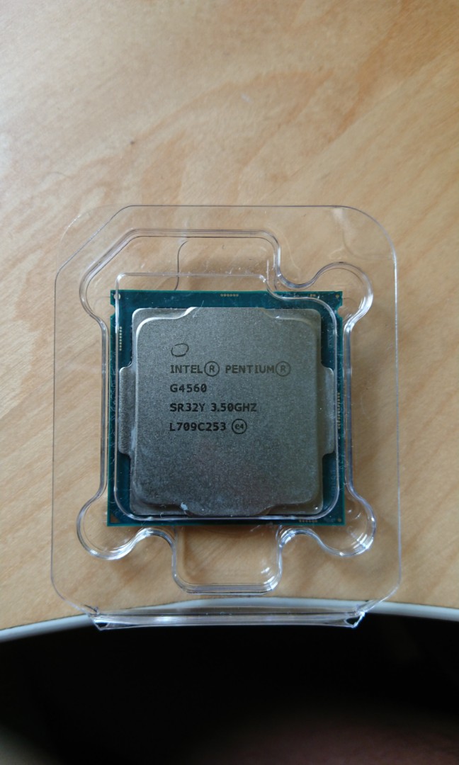 Selling Used Intel Pentinum G4560., Computers & Tech, Parts ...
