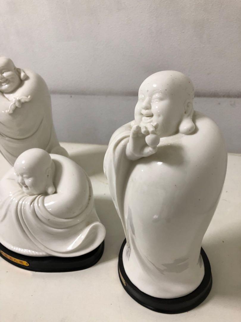 Set of Ceramic Statues, Women's Fashion, Jewelry & Organisers, Precious