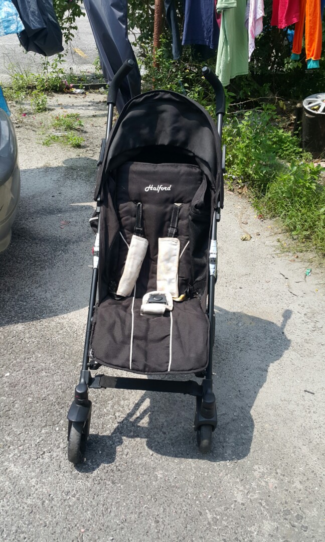 halford titania stroller