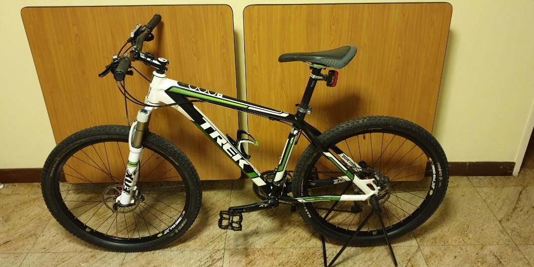 Trek clearance 8000 disc
