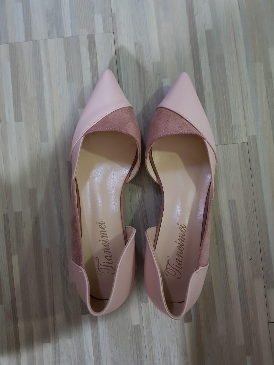 short pink heels