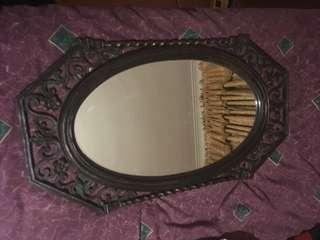 Hanging mirror