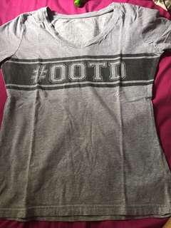 Colorbox grey tee
