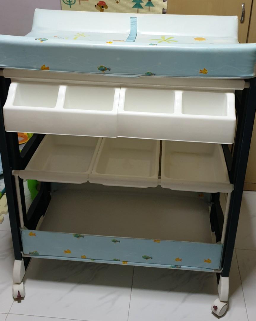 2 in 1 baby bath and change table