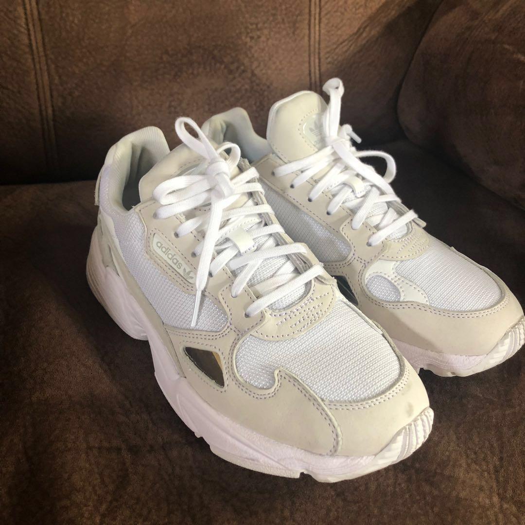 Falcons kylie outlet