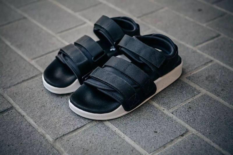 Adidas Originals Adilette Velcro 
