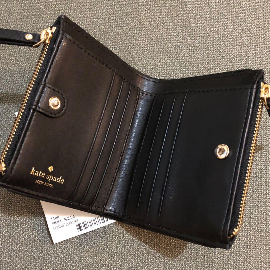Kate spade hotsell larchmont avenue wallet