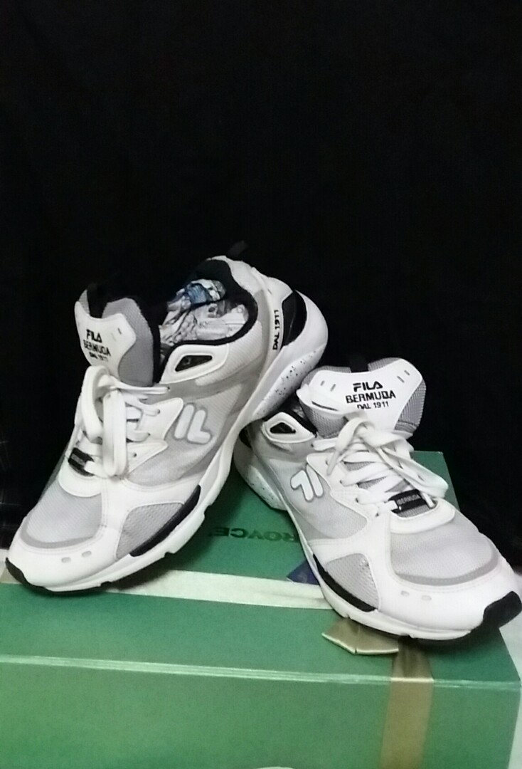 Fila bermuda sneakers cheap