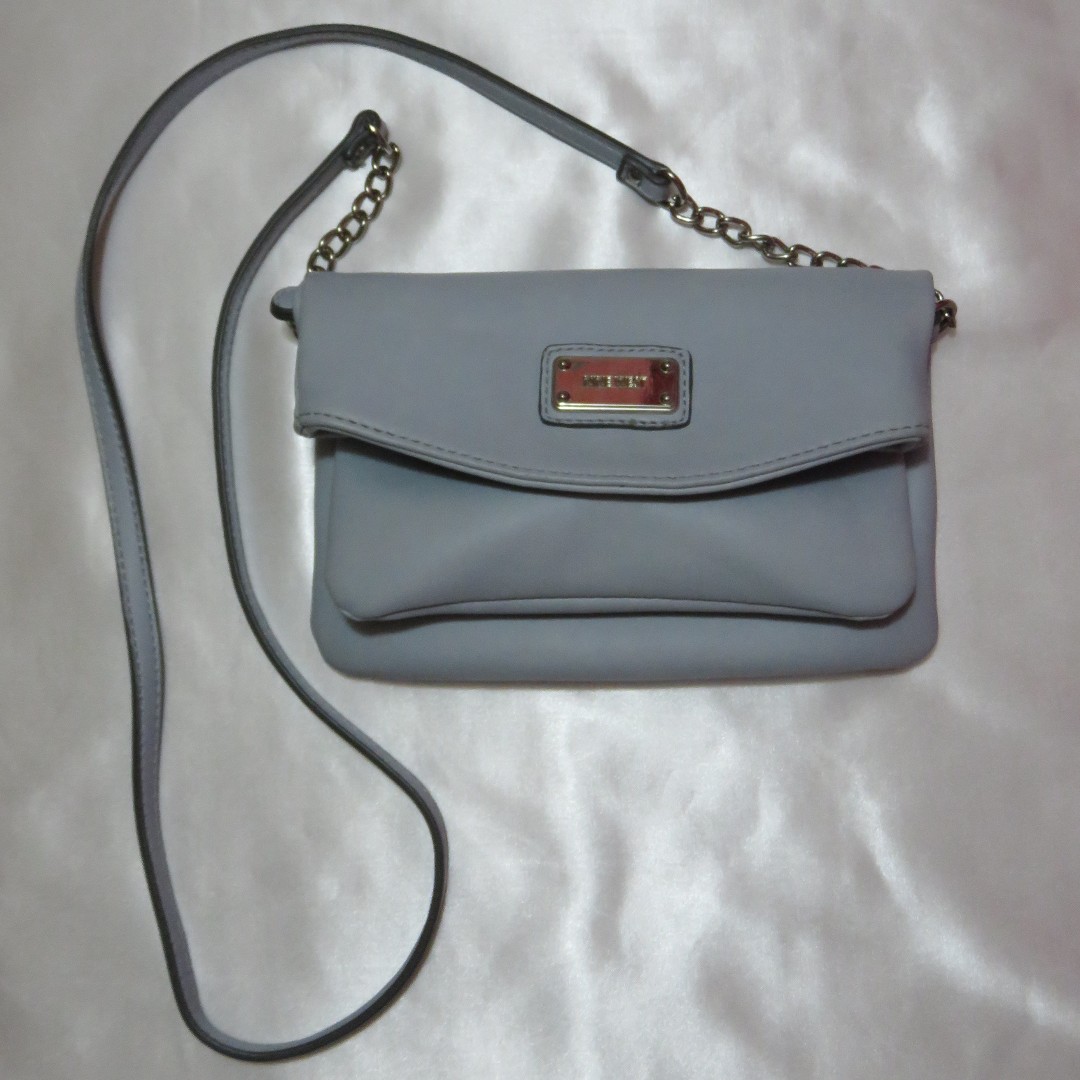 nine west blue purse