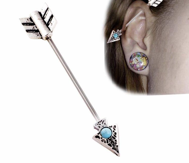 Arrow helix store earring