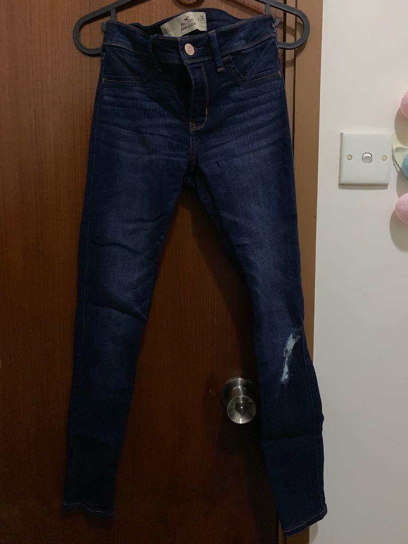 hollister ripped jeans