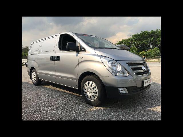 Hyundai H1 Starex 2 5 Crdi Mt 6dr Cars Commercial Vehicles Used On Carousell