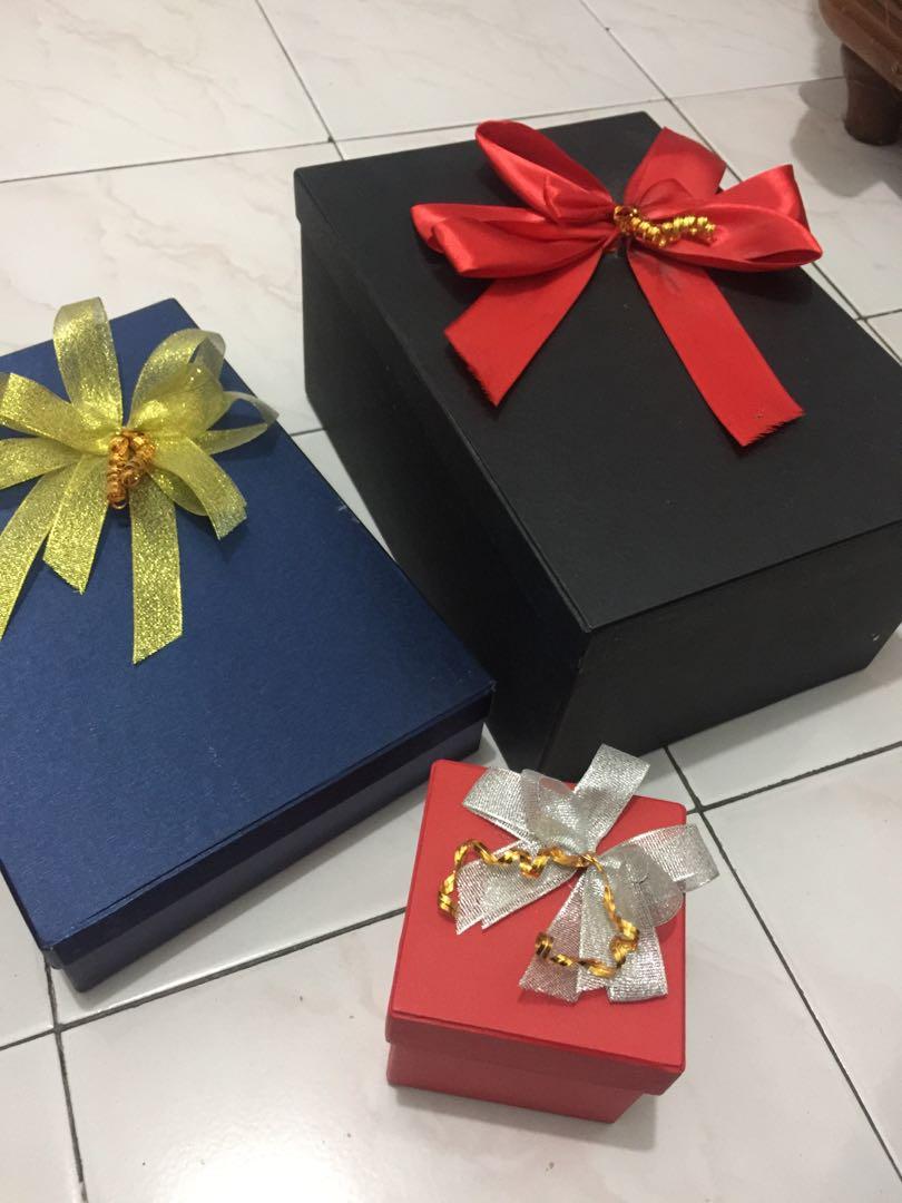 Kotak Kado Gift Box Pita Desain Kerajinan Tangan Lainnya Di Carousell