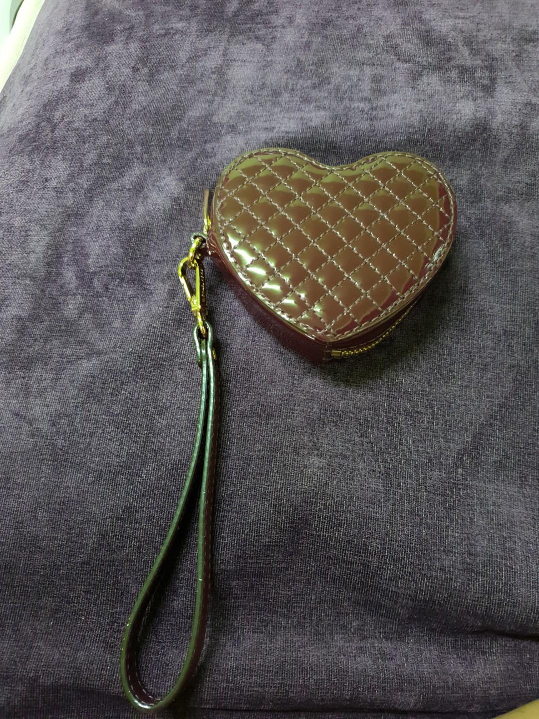 Michael Kors heart shaped coin pouch Women s Fashion Bags Wallets Purses Pouches on Carousell