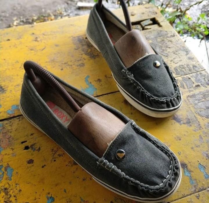 roxy flat shoes