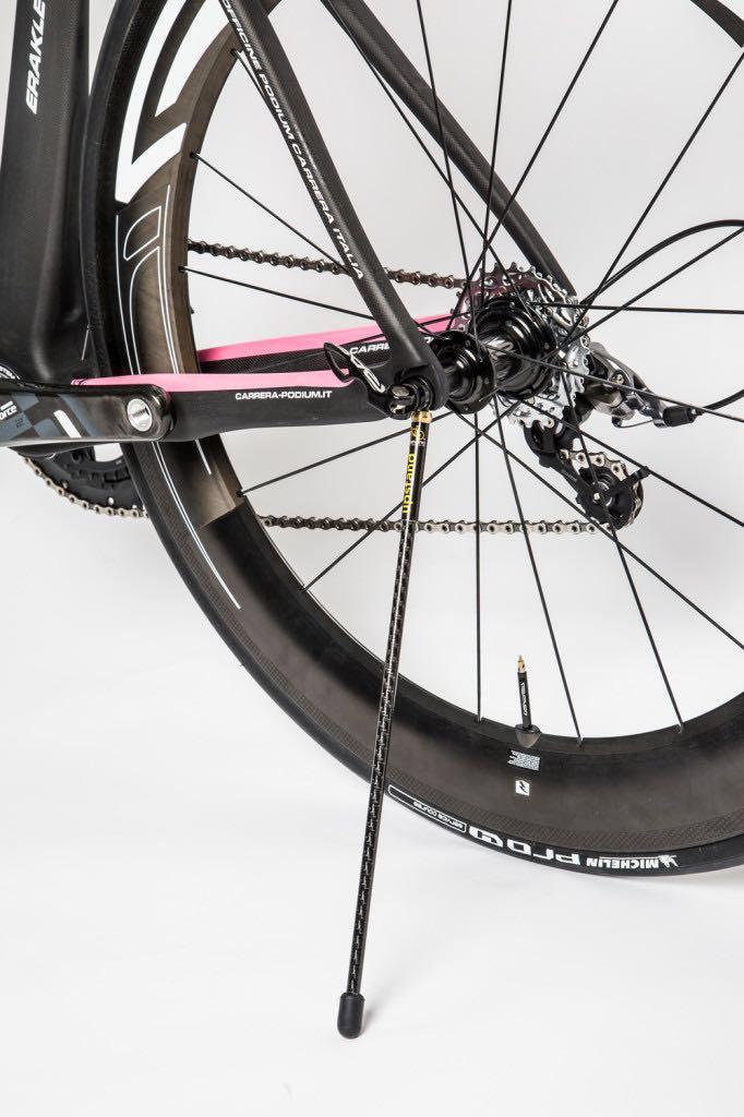 Upstand outlet bicycle stand