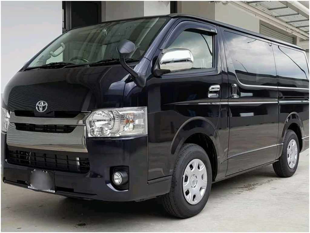 TOYOTA HIACE SUPER GL DARK PRIME 3.0 AUTO