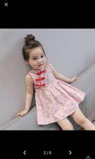 Chinese girl Cheong sum