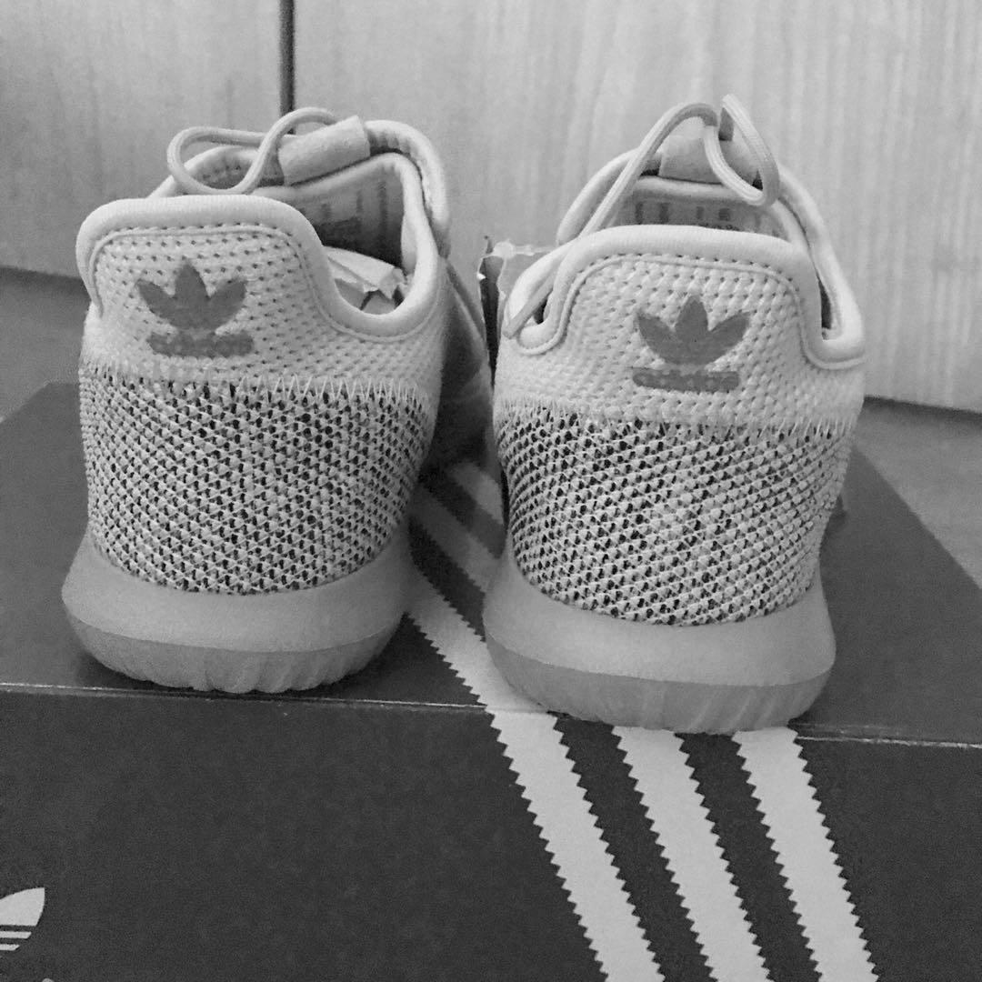 adidas tubular 34 adidas tubular 34