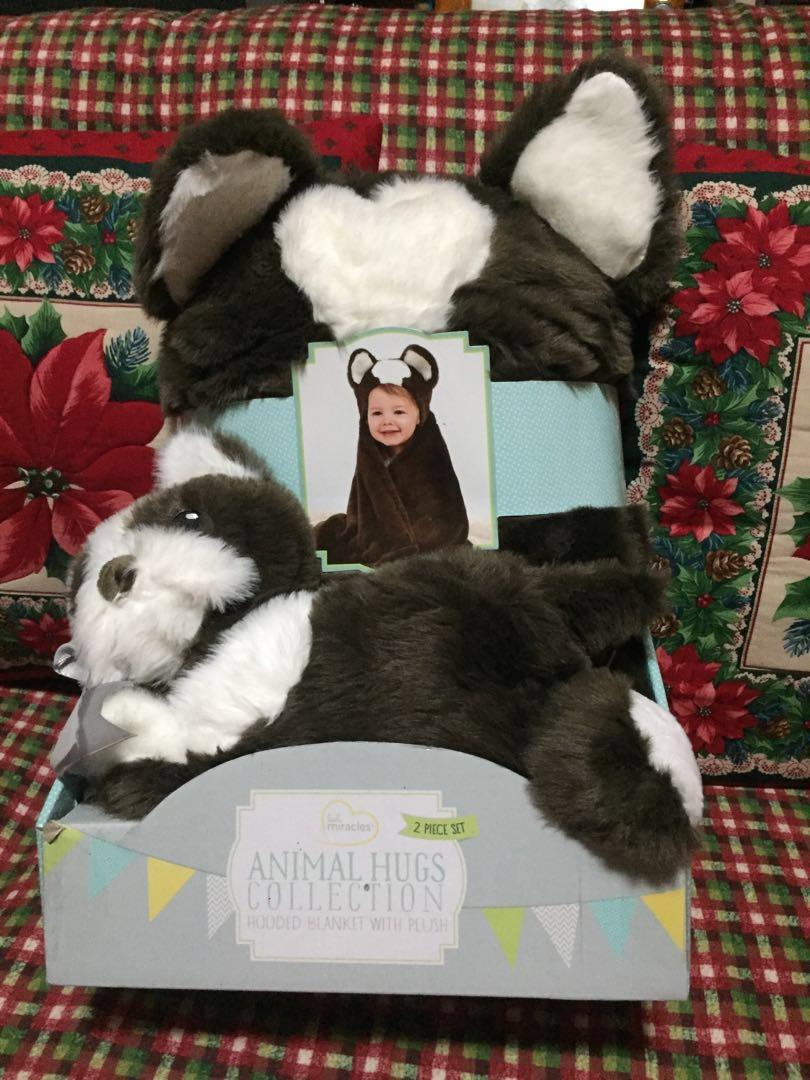 Animal hugs collection hooded blanket 2025