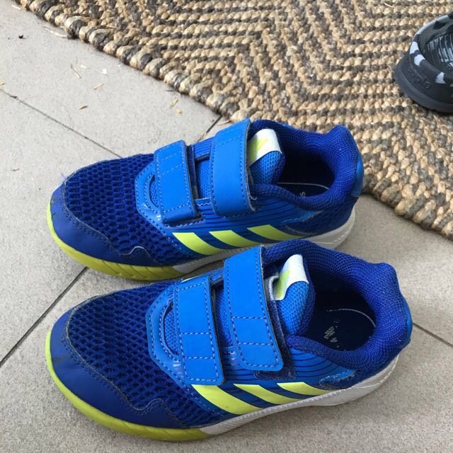 sports shoes for 4 year old