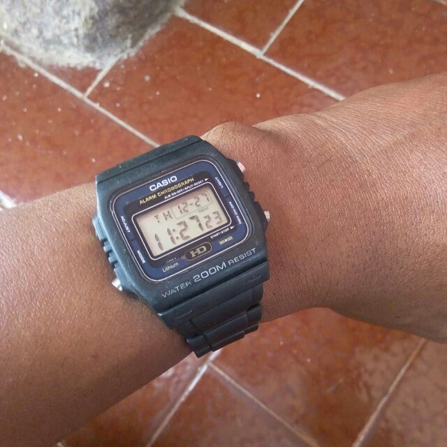 Casio vintage dw 240 japan Antik Jam Perhiasan di Carousell