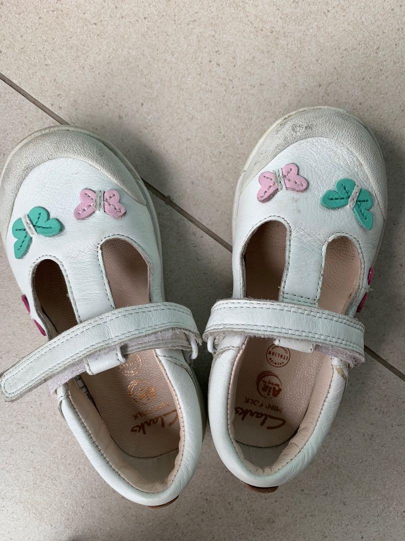 Clarks baby girl shoes size 4 Clearance
