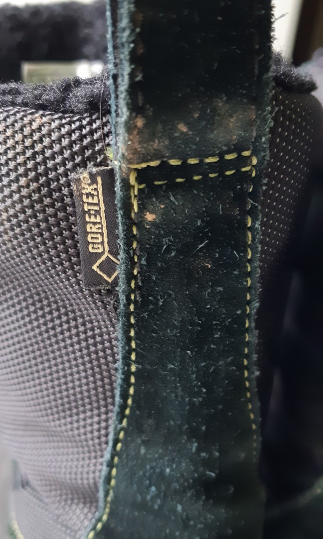 clarks boys winter boots